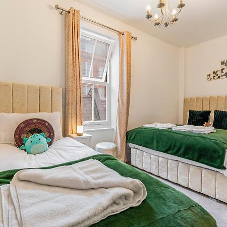 Mayfair Maisonette Chic Spacious 2-Bed - 33A London Bagian luar foto
