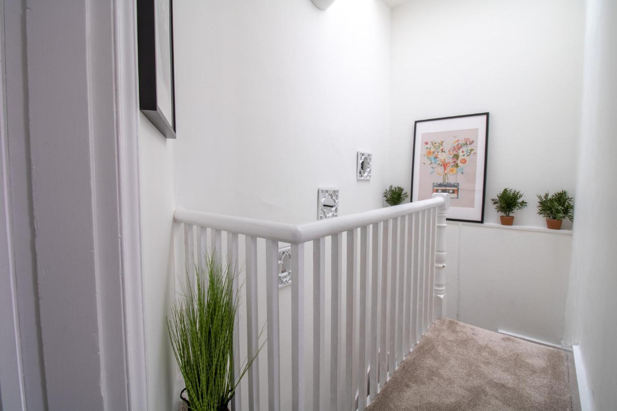 Mayfair Maisonette Chic Spacious 2-Bed - 33A London Bagian luar foto